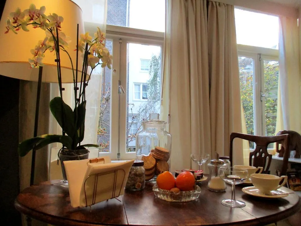 Miss Jordaan For Quiet Travellers Bed & Breakfast Amsterdam