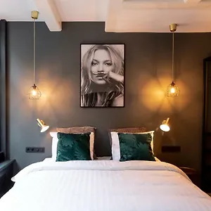 4* Guest house The Blossom House